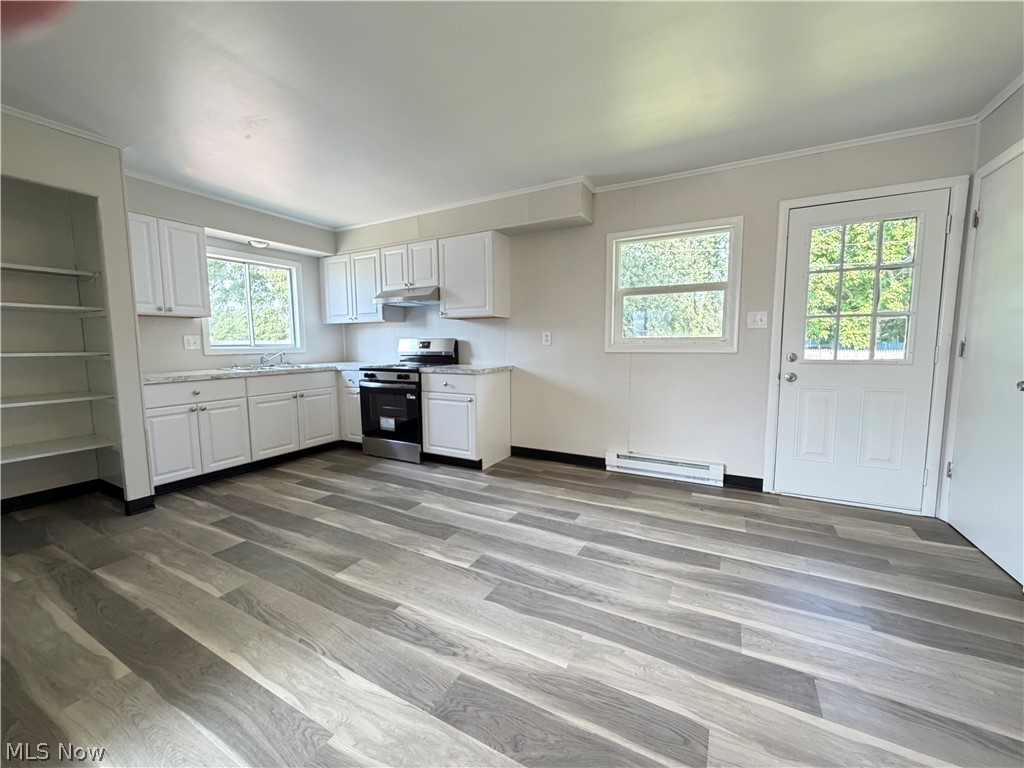 573 Chestnut Street Newcomerstown OH 43832