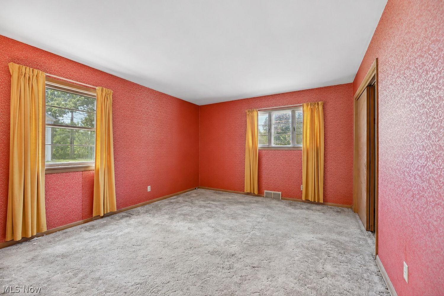 5695 W 220th Street Fairview Park OH 44126