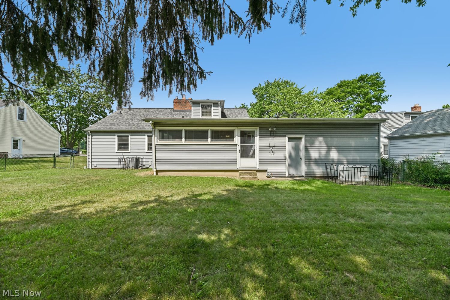 5695 W 220th Street Fairview Park OH 44126