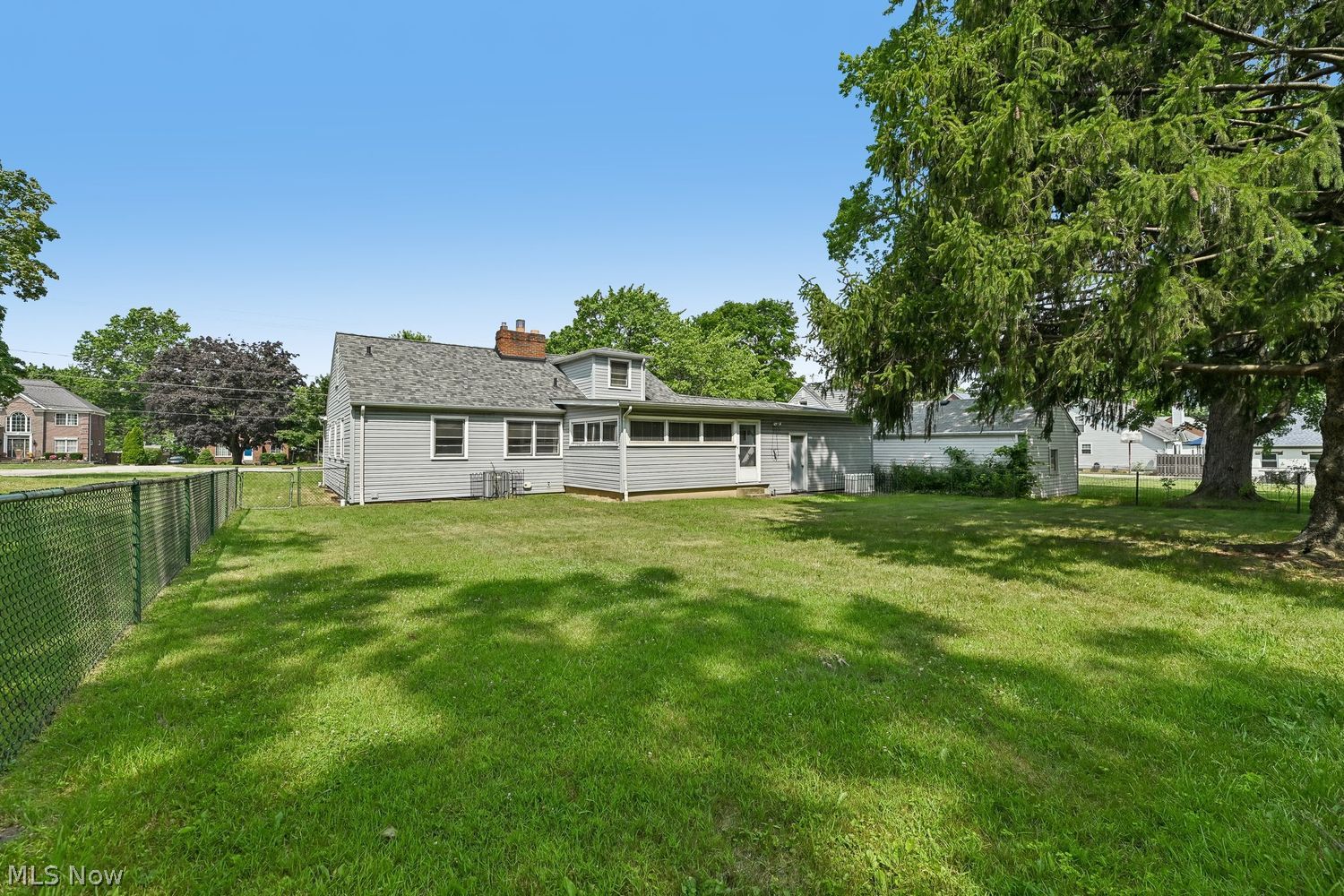 5695 W 220th Street Fairview Park OH 44126