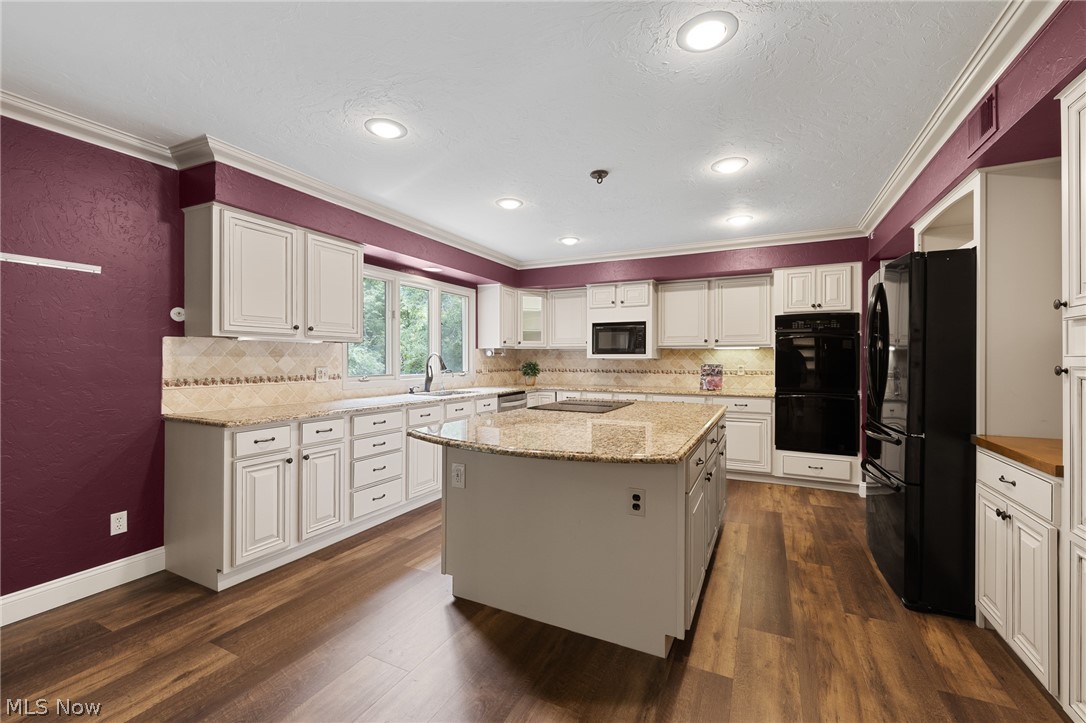 3989 E Meadow Lane Orange OH 44122