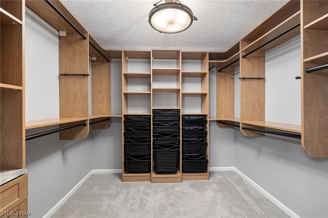 3989 E Meadow Lane Orange OH 44122