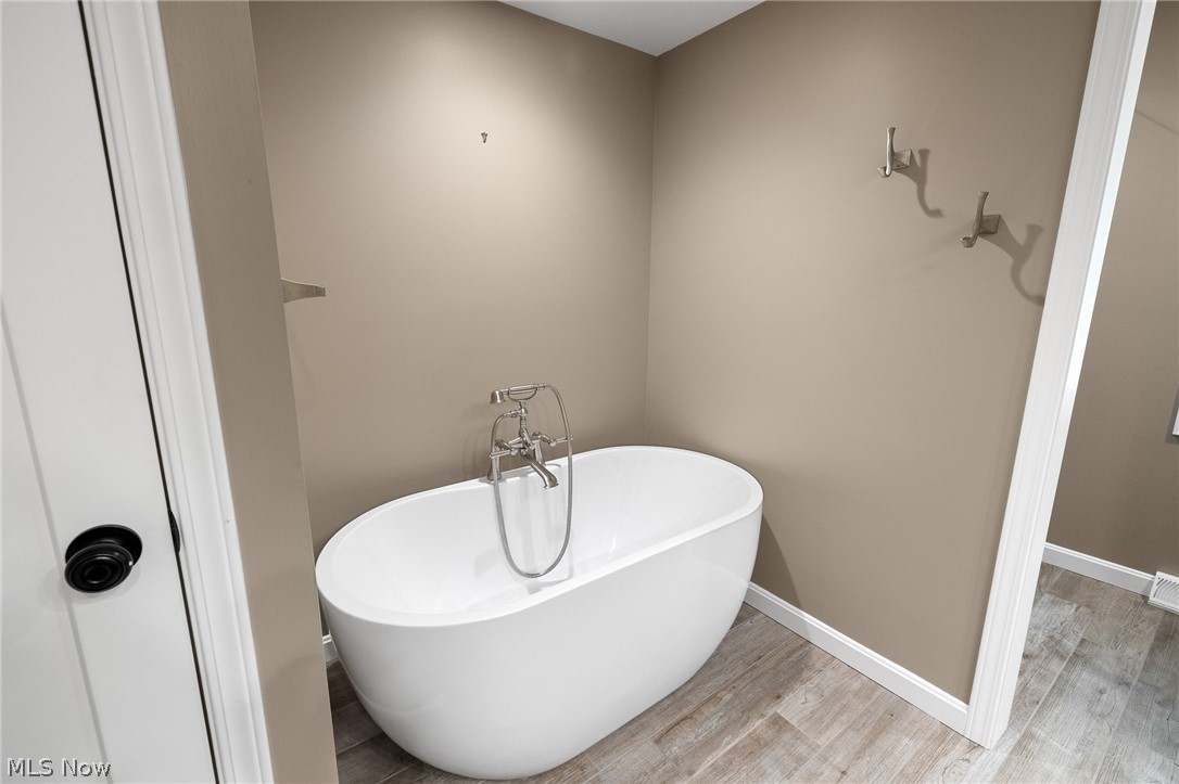 3989 E Meadow Lane Orange OH 44122