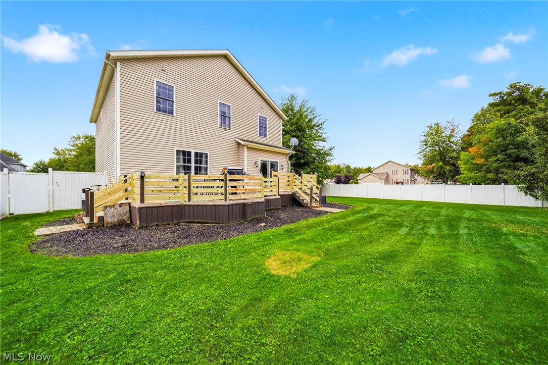 1121 Ashview Drive Madison OH 44057