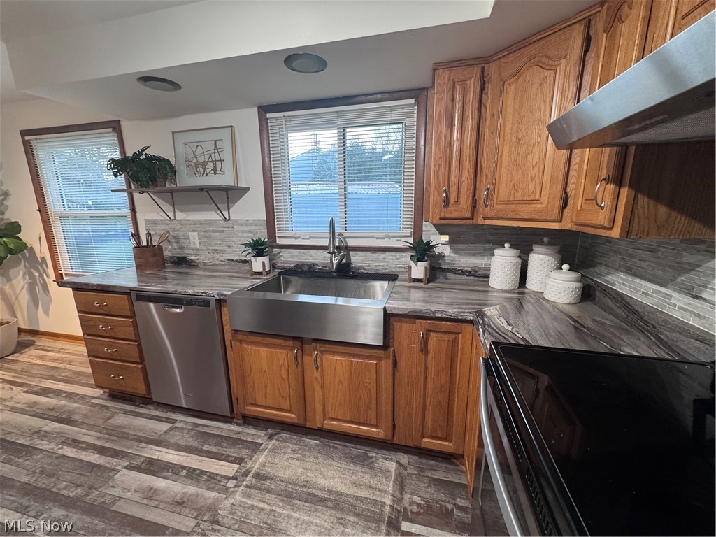 1621 Coventry Avenue NE Warren OH 44483