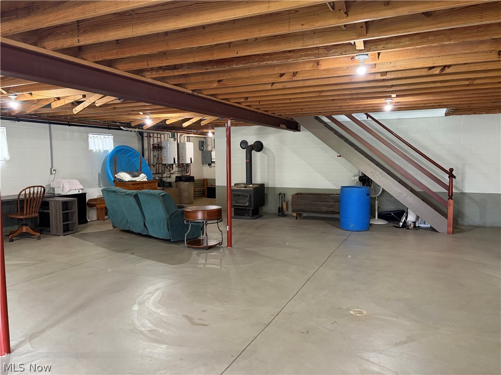 4876 Township Road 628 Millersburg OH 44654