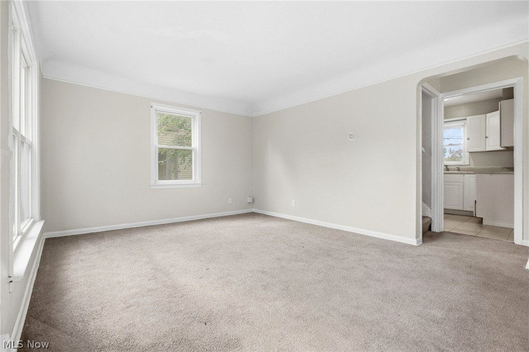 892 E 139th Street Cleveland OH 44110