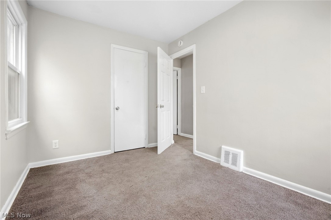 892 E 139th Street Cleveland OH 44110