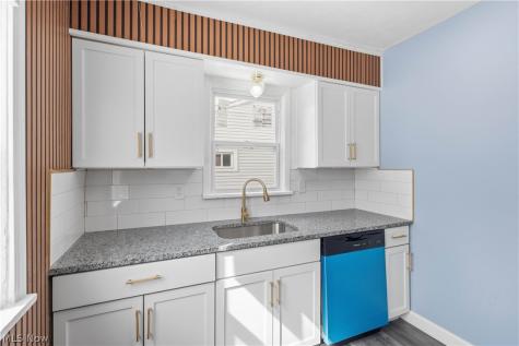 4517 Gifford Avenue Cleveland OH 44144