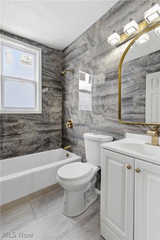 4517 Gifford Avenue Cleveland OH 44144