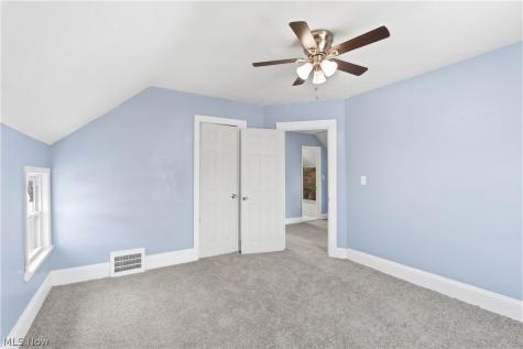 4517 Gifford Avenue Cleveland OH 44144