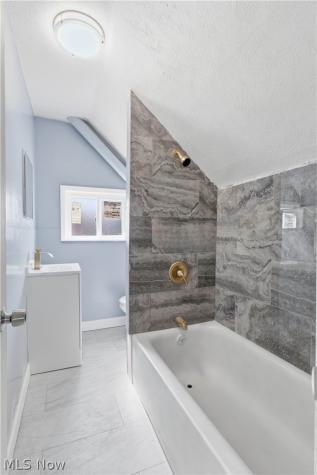 4517 Gifford Avenue Cleveland OH 44144