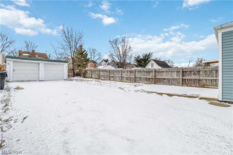 4517 Gifford Avenue Cleveland OH 44144