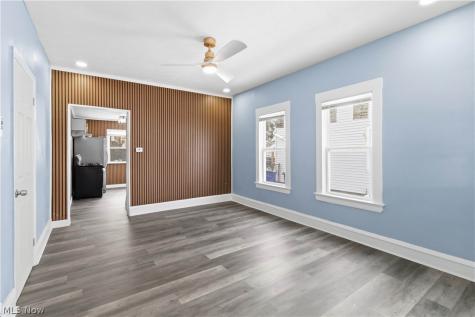 4517 Gifford Avenue Cleveland OH 44144