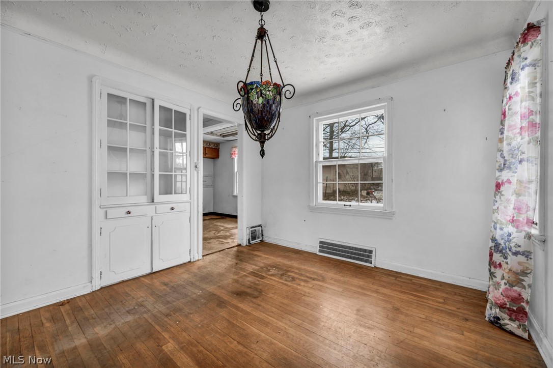 9704 S Highland Avenue Garfield Heights OH 44125