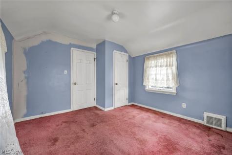 9704 S Highland Avenue Garfield Heights OH 44125