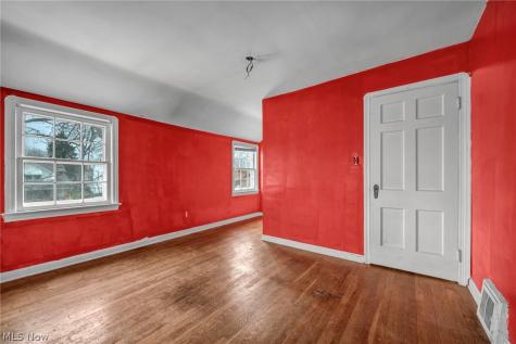 9704 S Highland Avenue Garfield Heights OH 44125