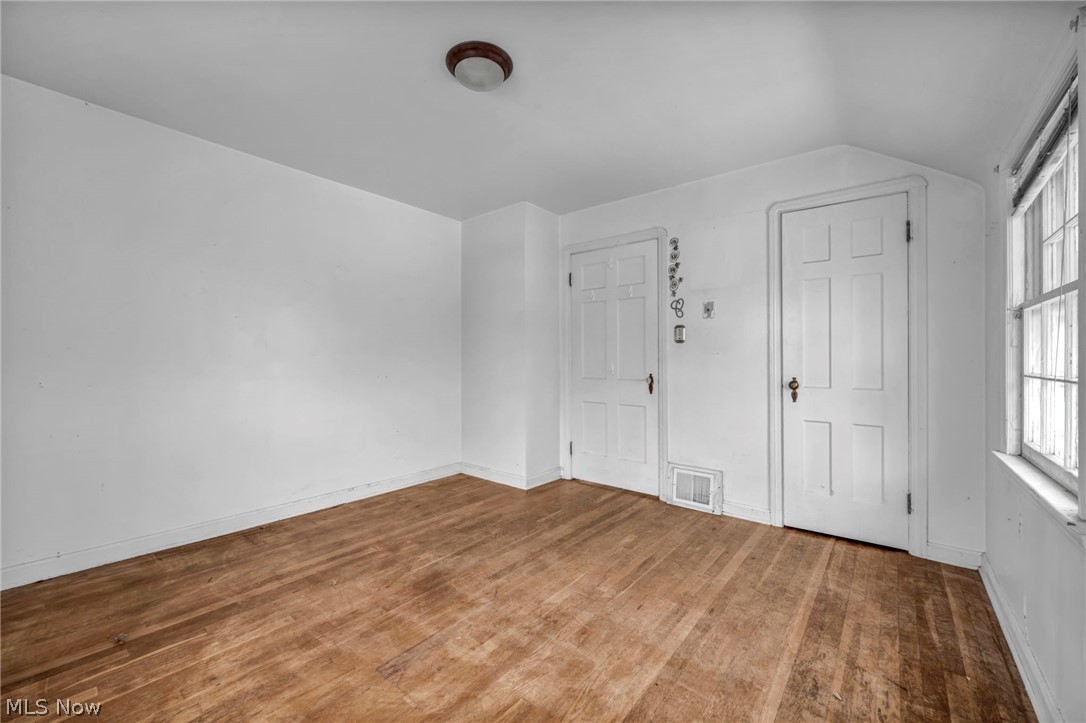 9704 S Highland Avenue Garfield Heights OH 44125