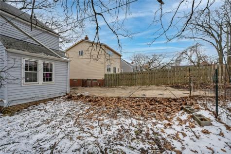 9704 S Highland Avenue Garfield Heights OH 44125