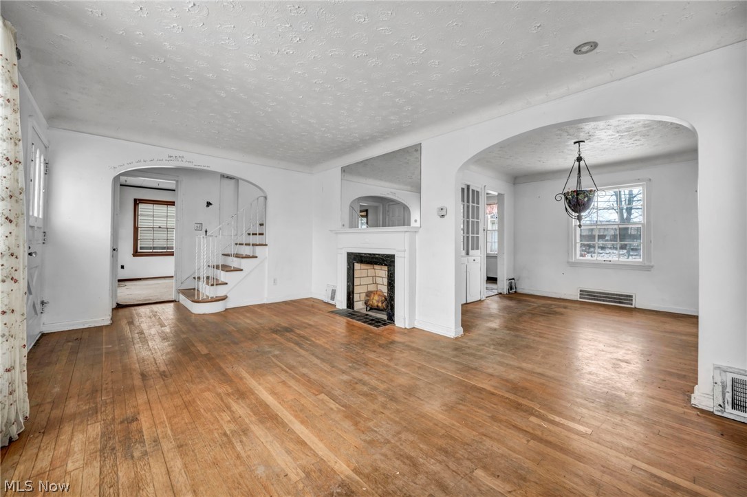 9704 S Highland Avenue Garfield Heights OH 44125