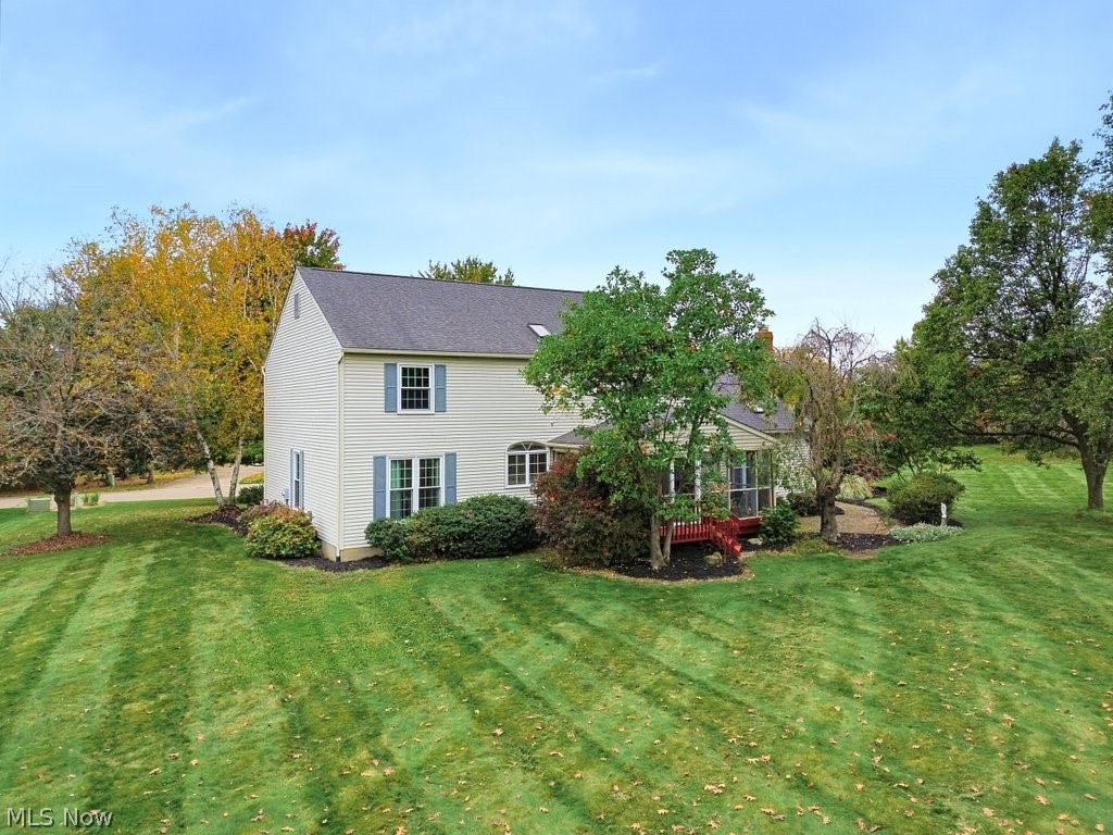 9020 Humberside Avenue NW North Canton OH 44720