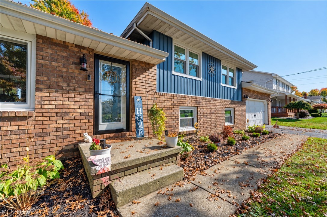171 Fair Meadow Drive Austintown OH 44515