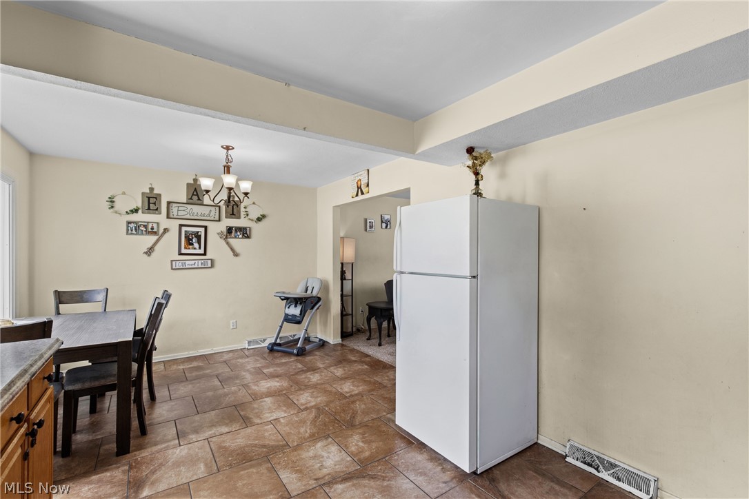 324 Thomas Street Wintersville OH 43953