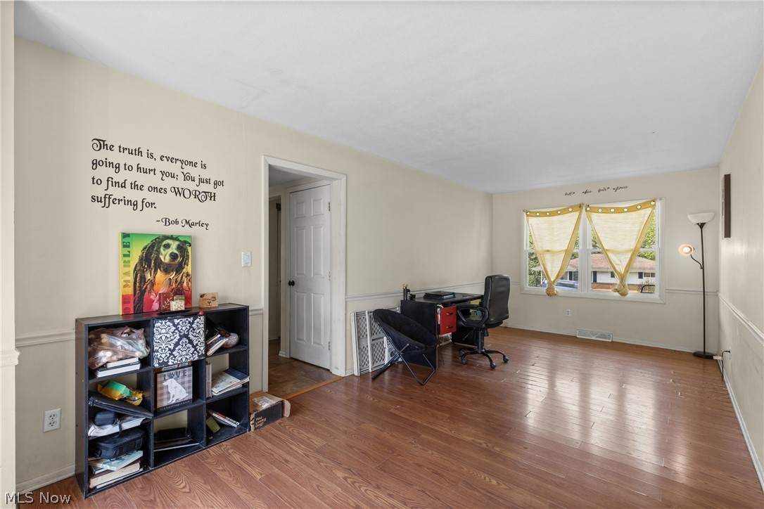 324 Thomas Street Wintersville OH 43953