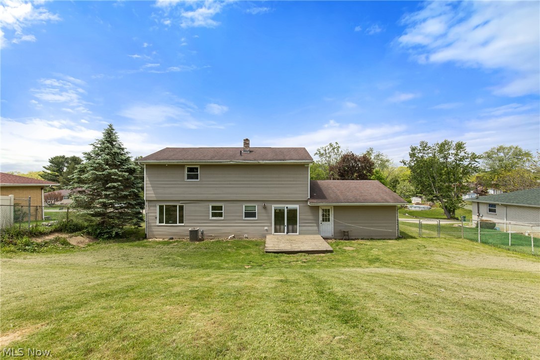 324 Thomas Street Wintersville OH 43953