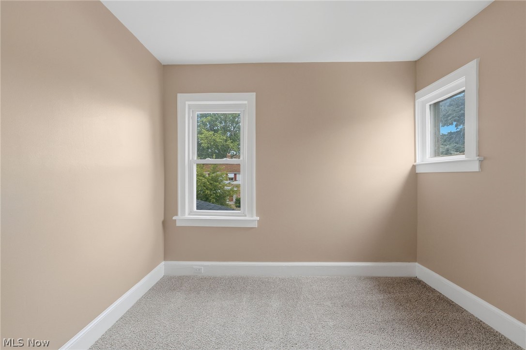22434 Seabrooke Avenue Euclid OH 44123