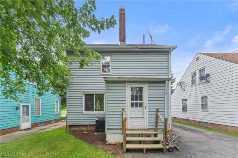 22434 Seabrooke Avenue Euclid OH 44123