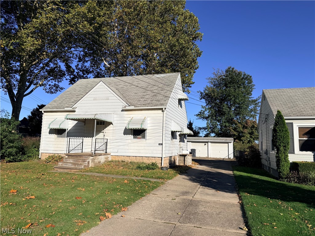 4581 E 49th Street Cuyahoga Heights OH 44125