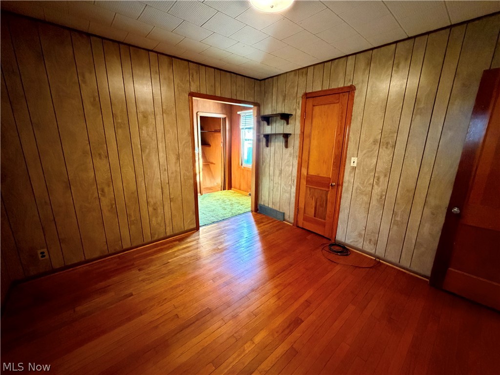4581 E 49th Street Cuyahoga Heights OH 44125