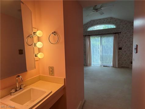 24643 Hilliard Road Westlake OH 44145