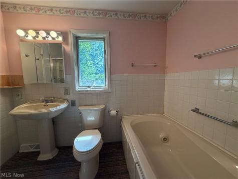 24643 Hilliard Road Westlake OH 44145