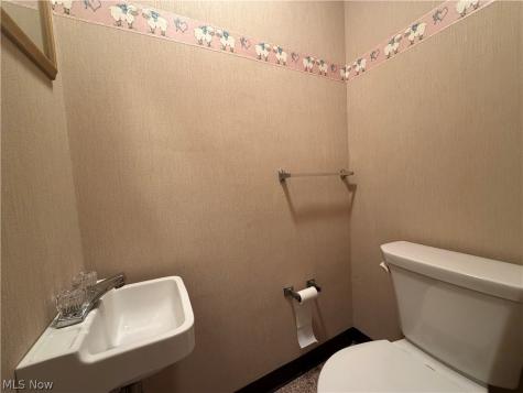 24643 Hilliard Road Westlake OH 44145