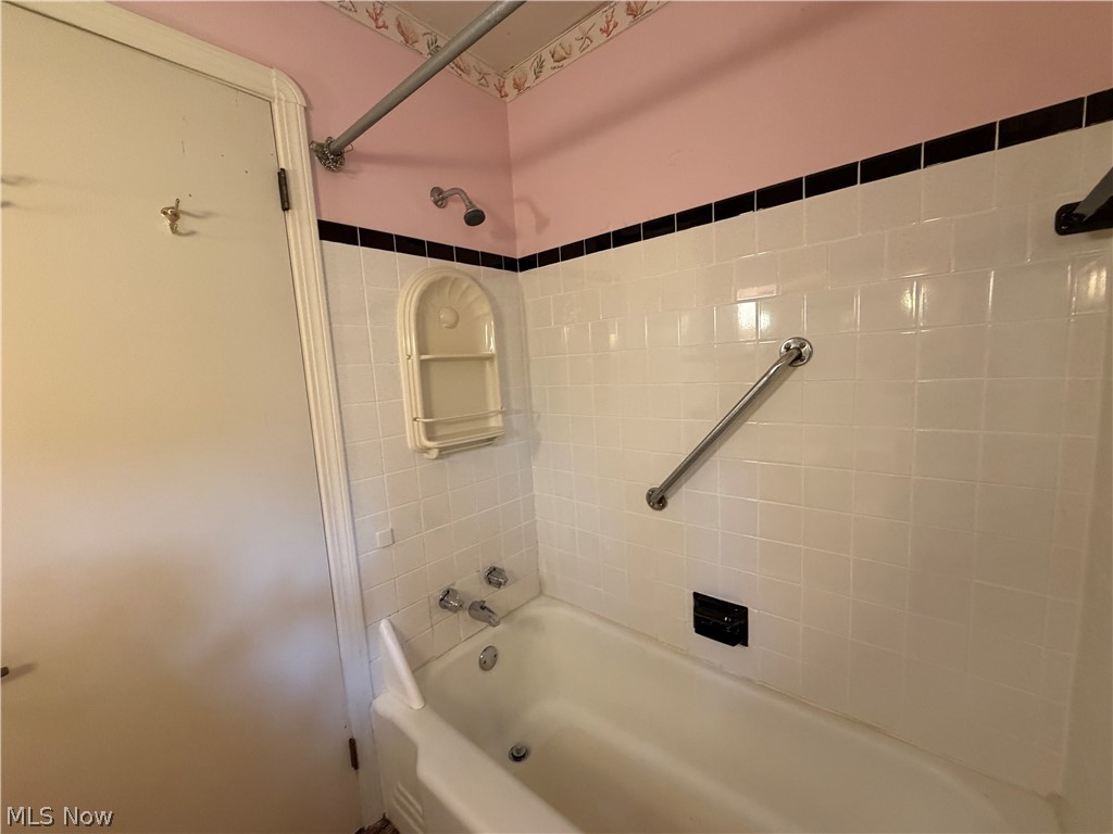 24643 Hilliard Road Westlake OH 44145