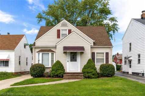 14903 Tabor Avenue Maple Heights OH 44137