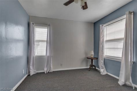 14903 Tabor Avenue Maple Heights OH 44137