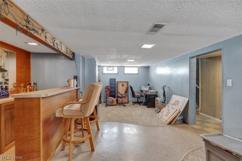 14903 Tabor Avenue Maple Heights OH 44137