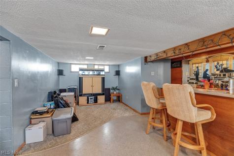 14903 Tabor Avenue Maple Heights OH 44137