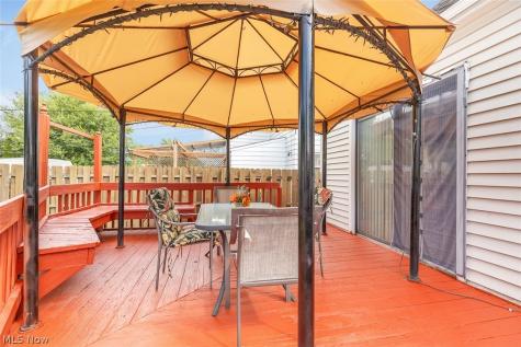 14903 Tabor Avenue Maple Heights OH 44137