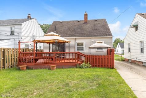 14903 Tabor Avenue Maple Heights OH 44137