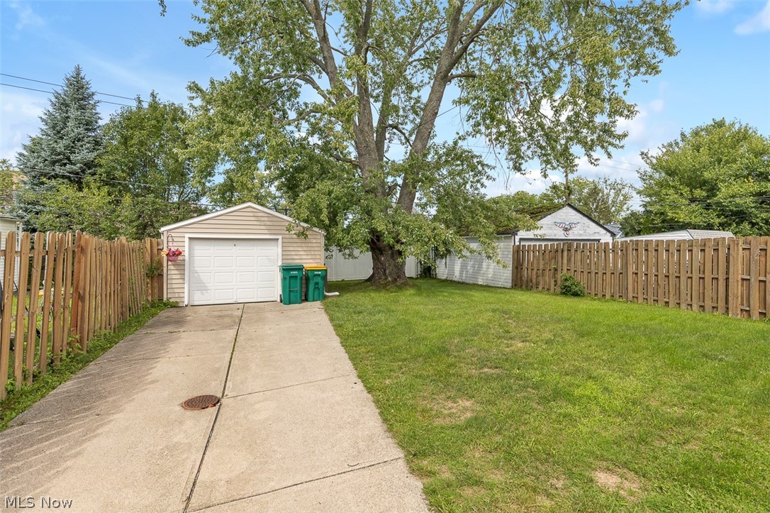 14903 Tabor Avenue Maple Heights OH 44137