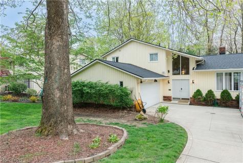 33170 Ledge Hill Drive Solon OH 44139