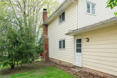 33170 Ledge Hill Drive Solon OH 44139