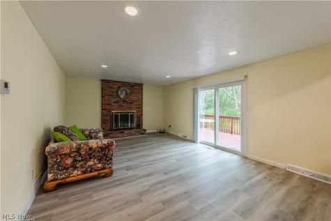 33170 Ledge Hill Drive Solon OH 44139