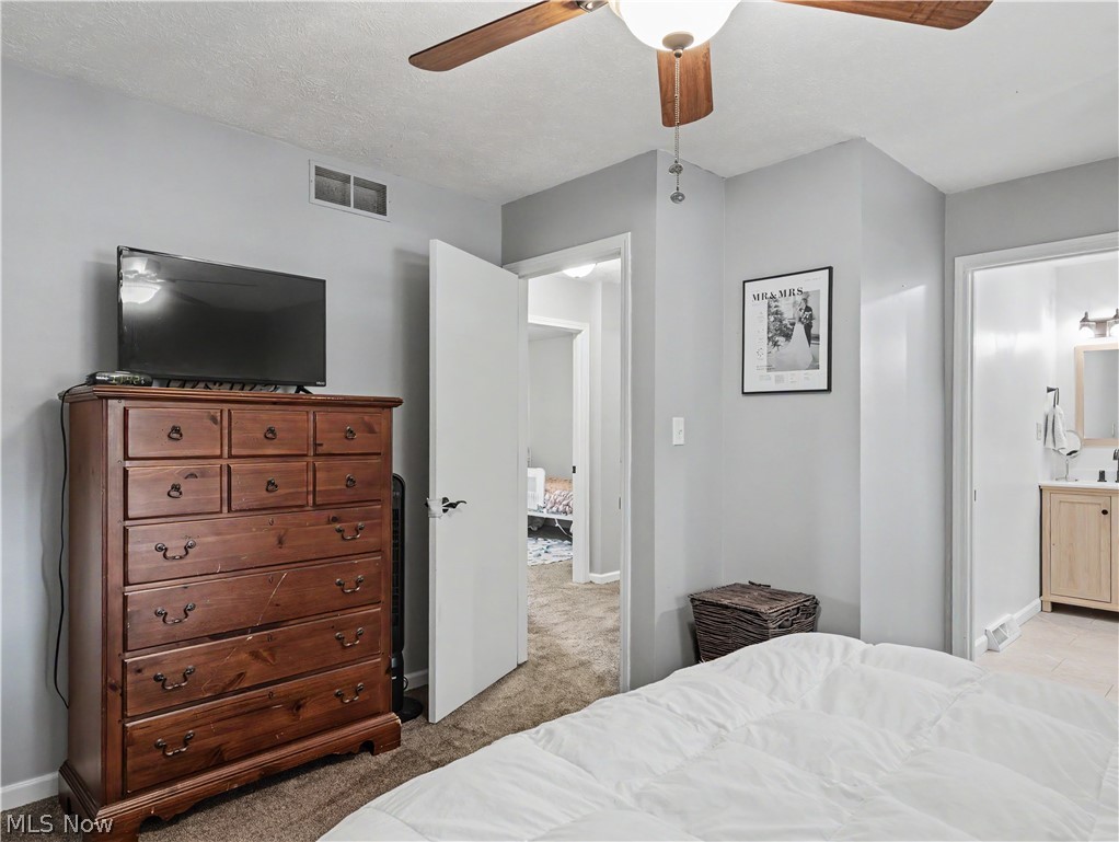 408 Abbyshire Road Akron OH 44319
