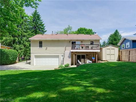 408 Abbyshire Road Akron OH 44319