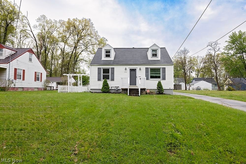 1710 Norwood Street NW Warren OH 44485